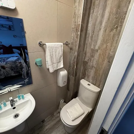 Tralee Holiday Lodge Отель