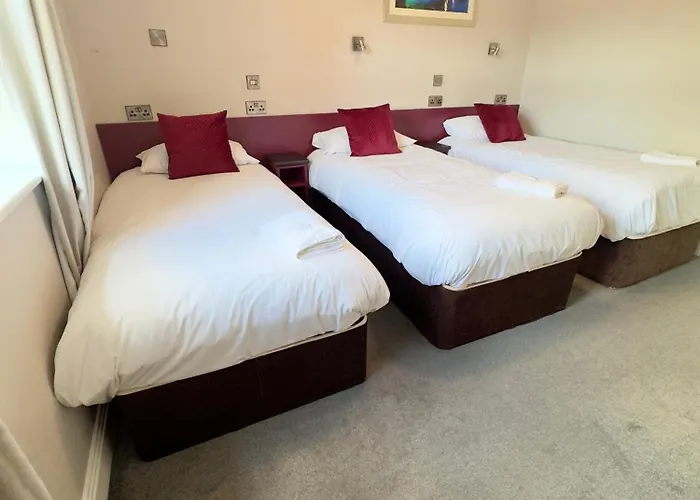 Tralee Holiday Lodge Hotel *